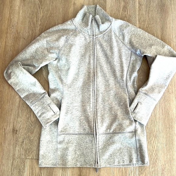 GAP up-down zipper w wrist finger holes 4 pockets Raglan sleeves - Picture 4 of 13